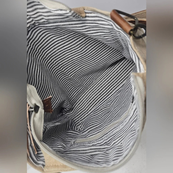 Clea Ray US Military Upcycled Canvas Shoulderbag Crossbody NWT - Picture 10 of 16